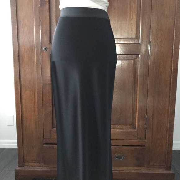 theory maxi slip skirt